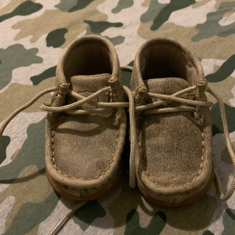 - Baby twisted x shoes size 3m